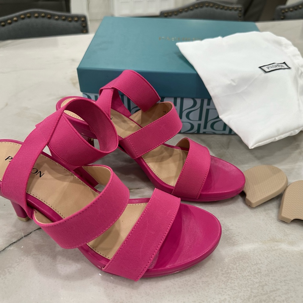 Pashion Convertible Heels RARE summer color Size 7.5